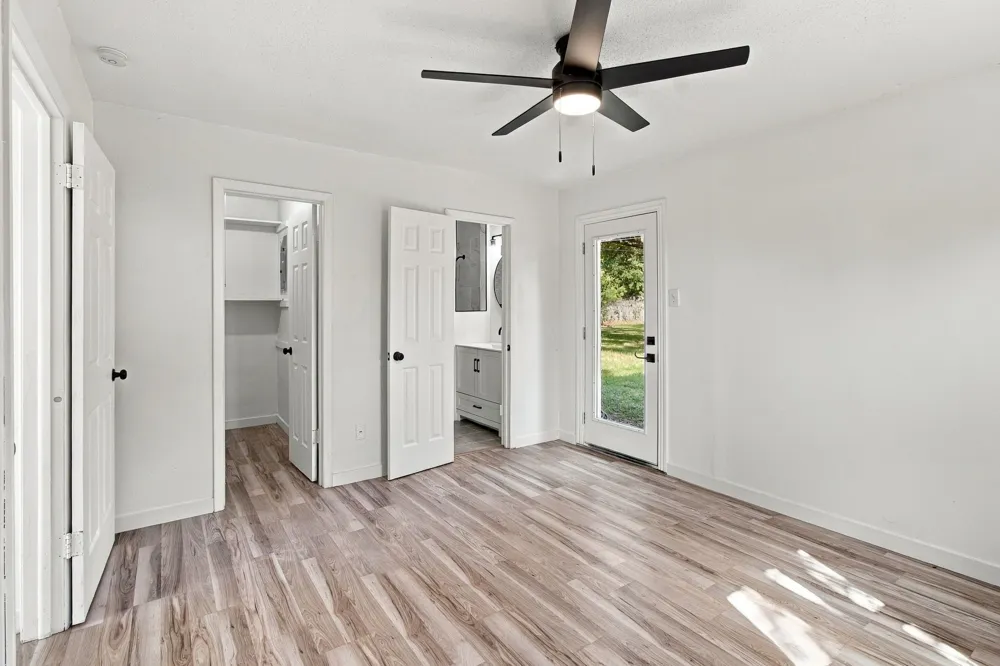 3215 FM 2495 Athens, TX 75752