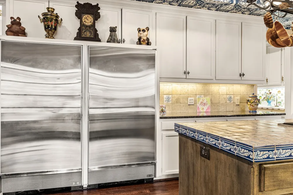 17 Stonecourt Circle Dallas, TX 75225