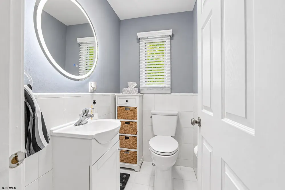 27 School House Road Egg Harbor Township, NJ 08234