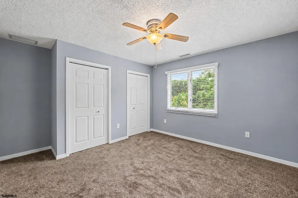 27 School House Road Egg Harbor Township, NJ 08234