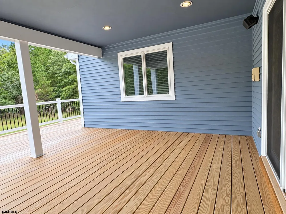 27 School House Road Egg Harbor Township, NJ 08234