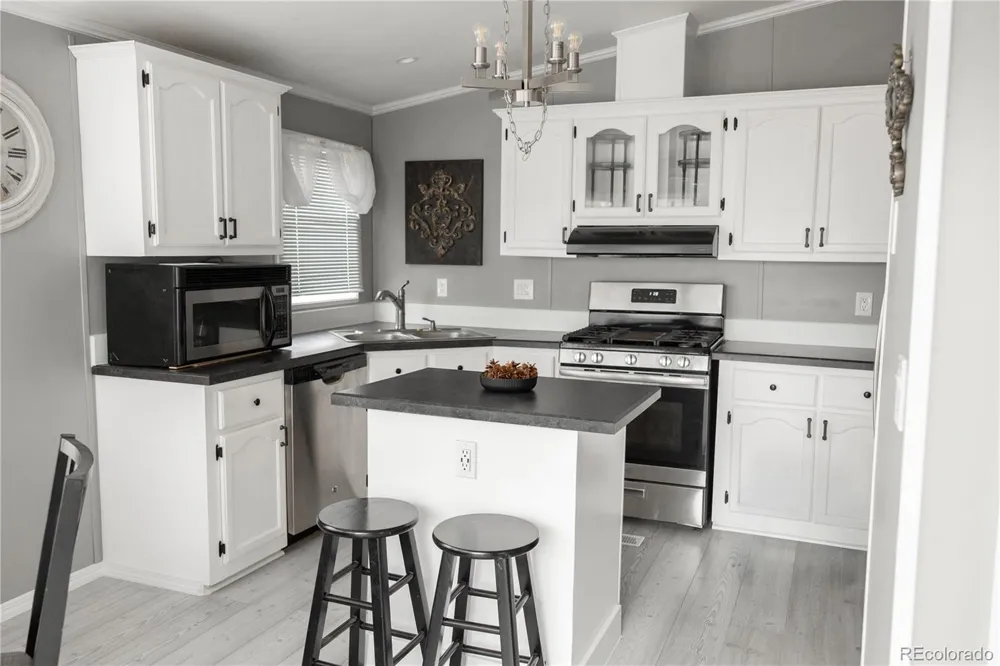 10910 Turner Boulevard Longmont, CO 80504