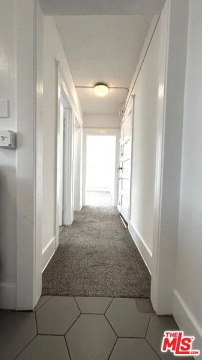 54 Rose Avenue Venice, CA 90291