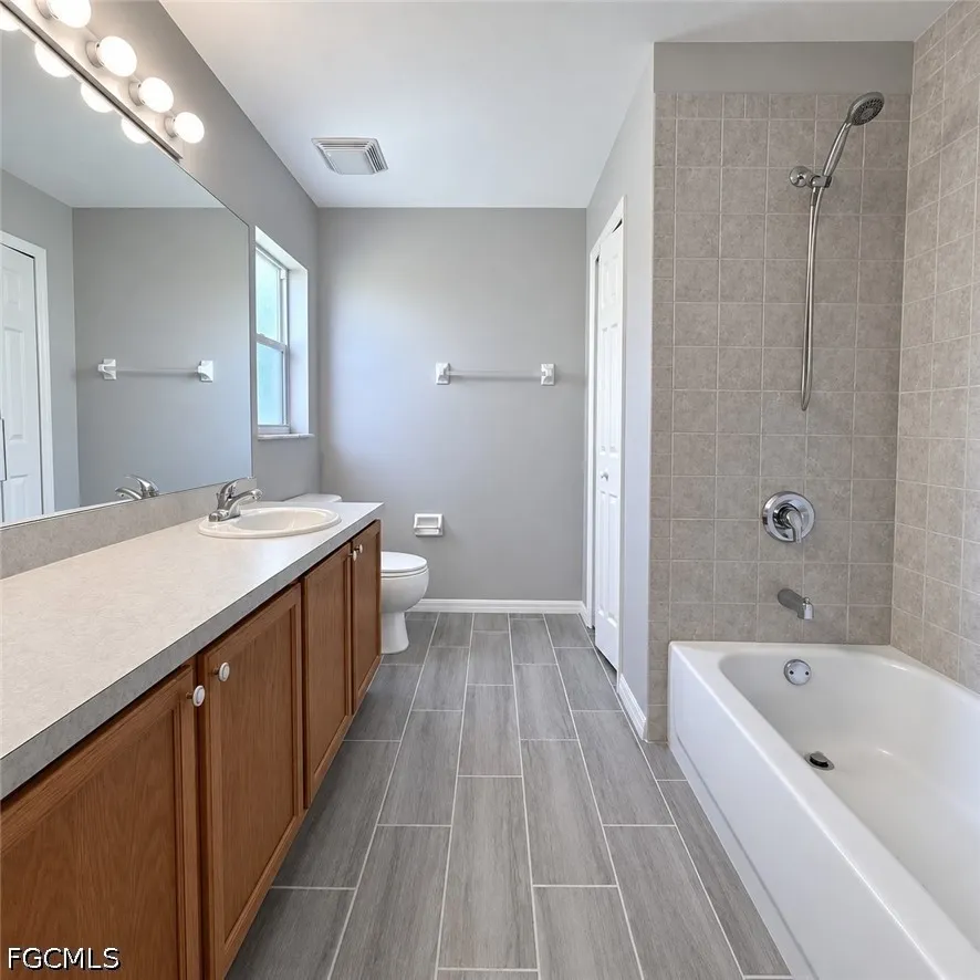SW 27th Avenue Cape Coral, FL 33914