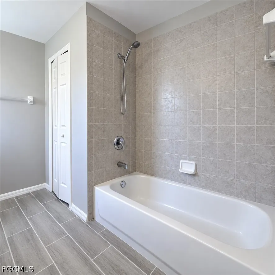 SW 27th Avenue Cape Coral, FL 33914