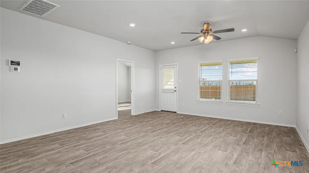 1503 Cordus Jackson Jr Lane Killeen, TX 76549