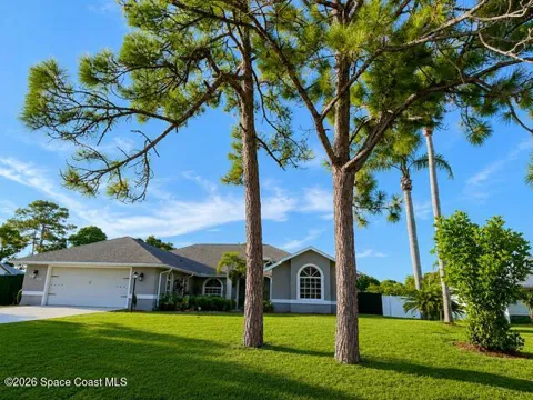6890 Hundred Acre Drive