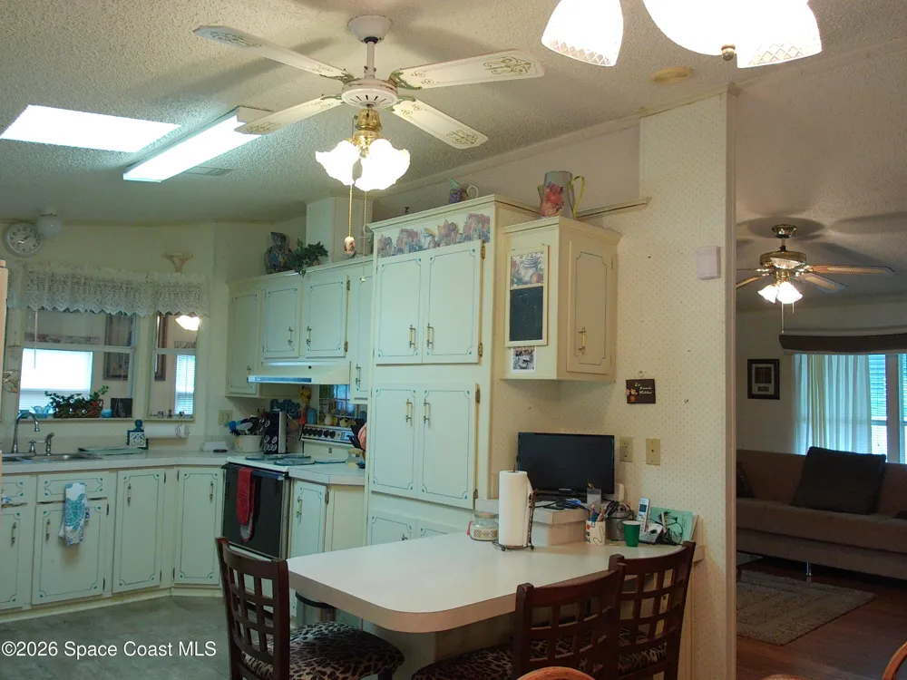 162 Florence Boulevard Debary, FL 32713
