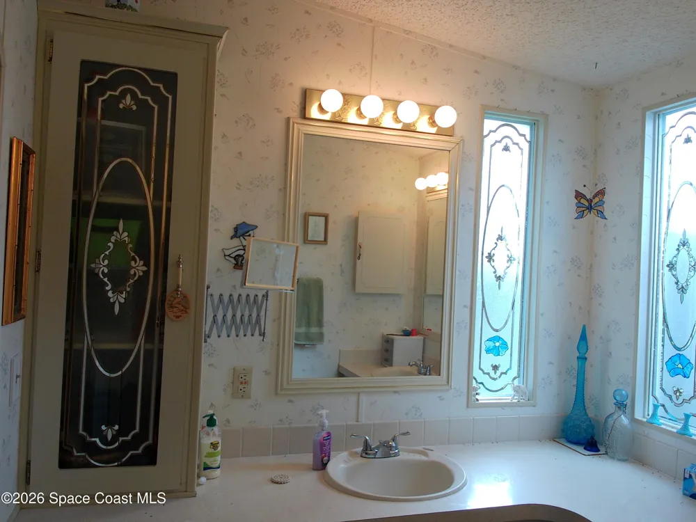 162 Florence Boulevard Debary, FL 32713