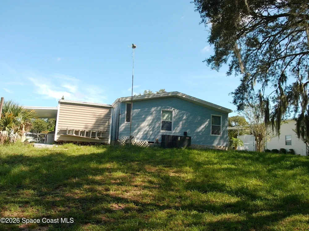 162 Florence Boulevard Debary, FL 32713
