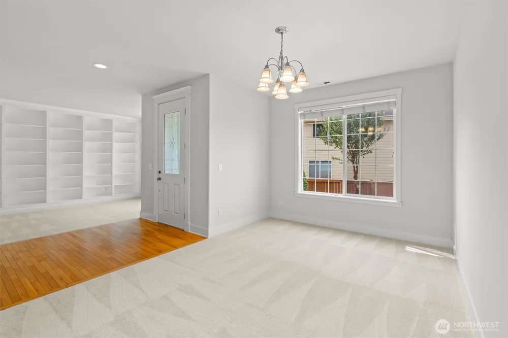 21927 44th Drive SE Bothell, WA 98021