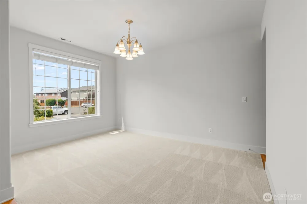 21927 44th Drive SE Bothell, WA 98021
