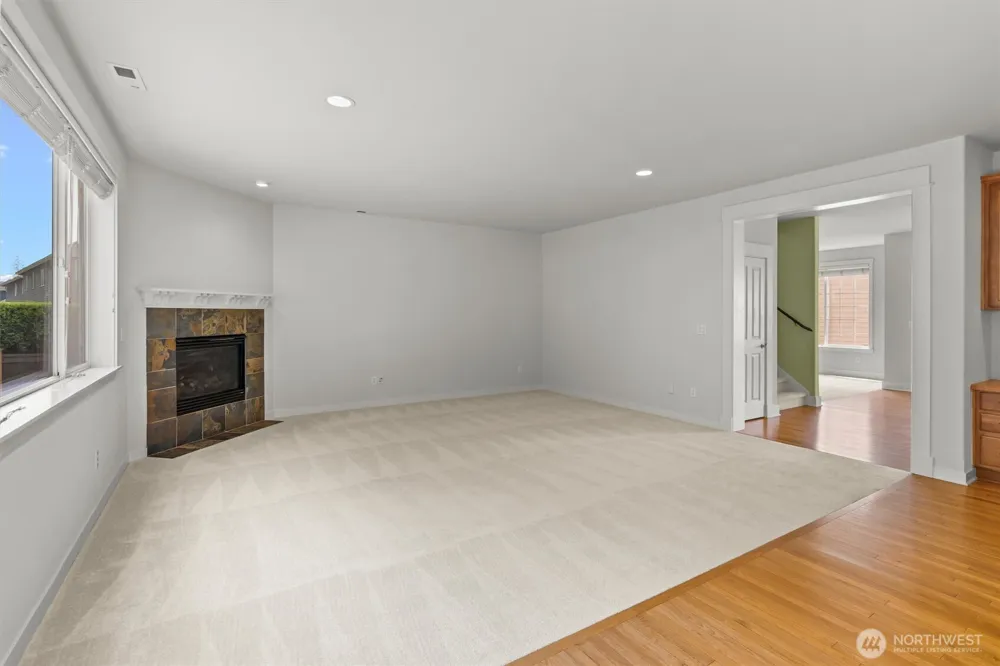 21927 44th Drive SE Bothell, WA 98021
