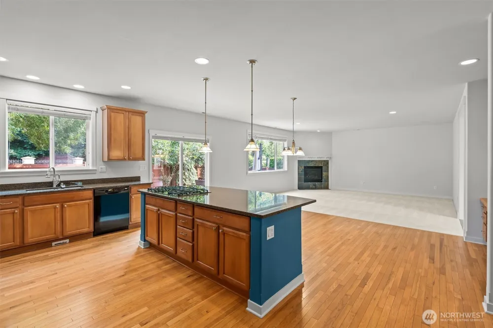 21927 44th Drive SE Bothell, WA 98021