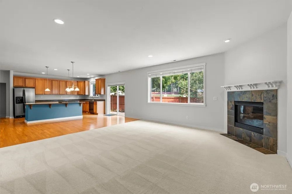 21927 44th Drive SE Bothell, WA 98021