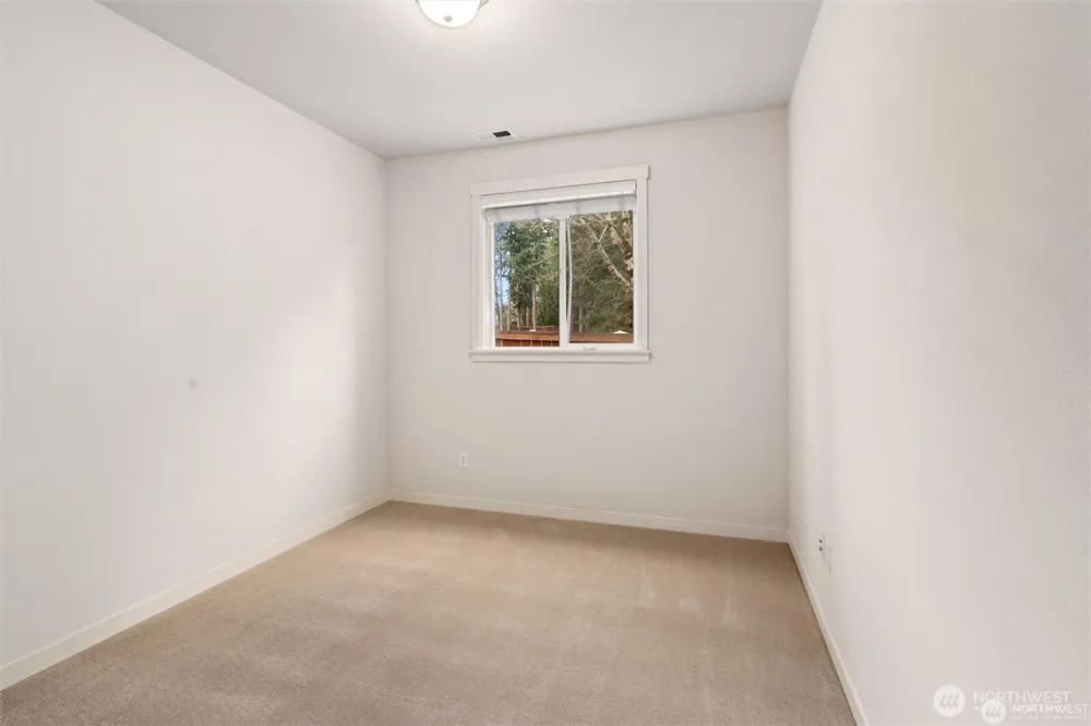 21927 44th Drive SE Bothell, WA 98021