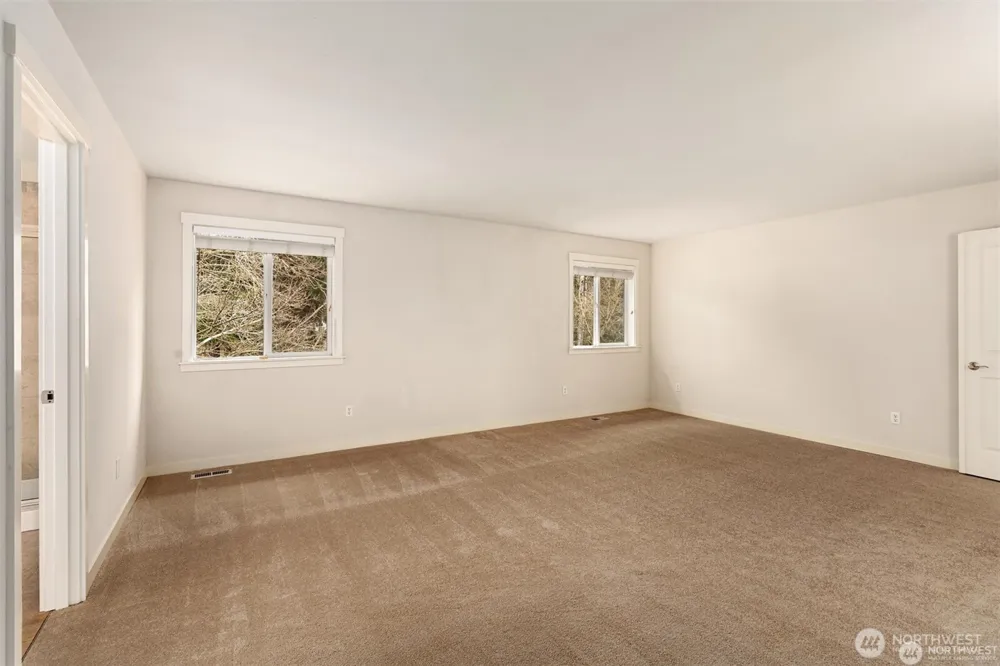 21927 44th Drive SE Bothell, WA 98021