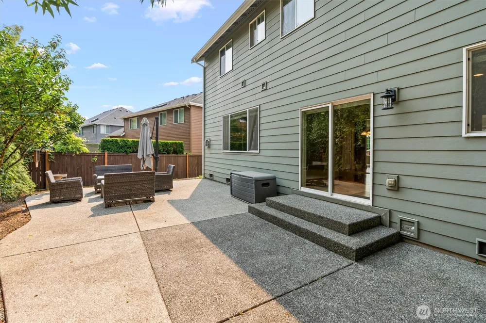 21927 44th Drive SE Bothell, WA 98021