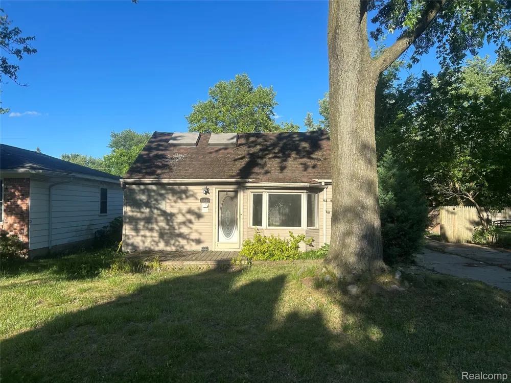 21640 Jacksonville Street Farmington Hills City, MI 48336