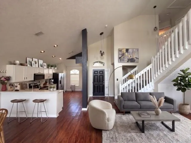8103 TAR HOLLOW DRIVE Gibsonton, FL 33534