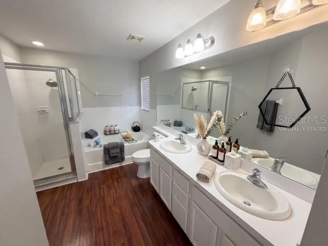 8103 TAR HOLLOW DRIVE Gibsonton, FL 33534