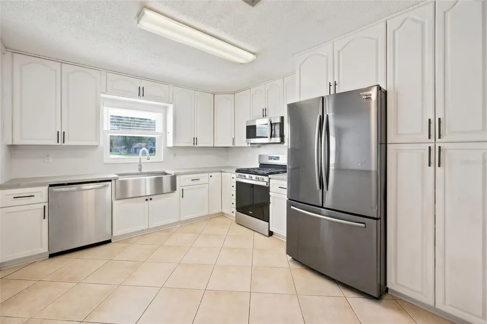 3807 SE 8TH STREET ocala, FL 34471