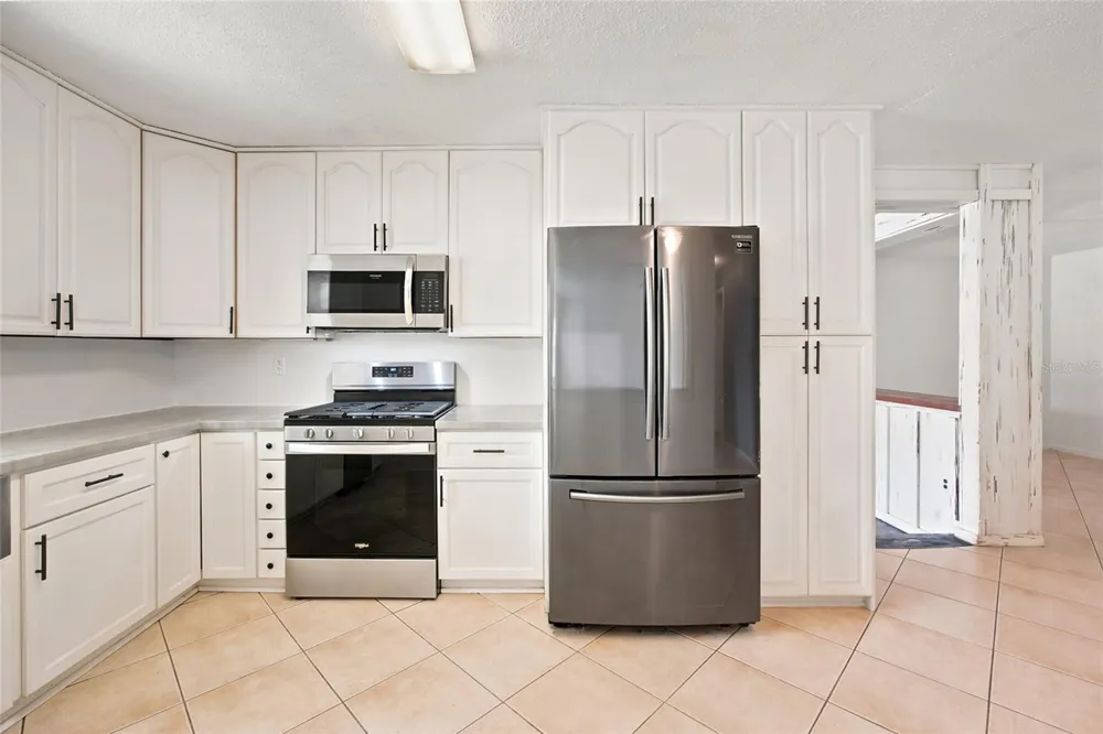 3807 SE 8TH STREET ocala, FL 34471