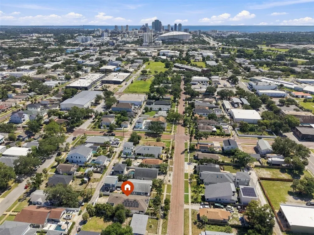 2447 4TH AVENUE S St Petersburg, FL 33712