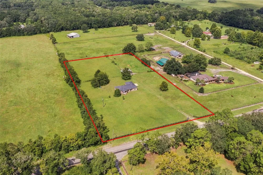 4116 SW 170TH STREET Archer, FL 32618