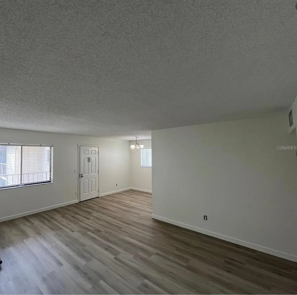 3300 FOX CHASE CIRCLE #219 Palm Harbor, FL 34683