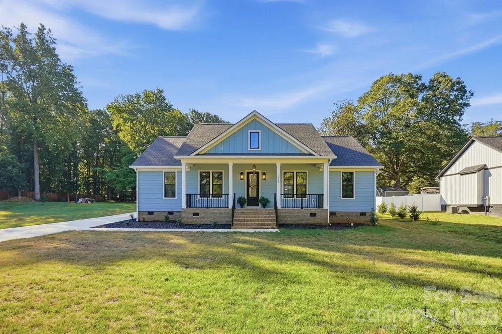 1860 Twin Lakes Road Rock Hill, SC 29732