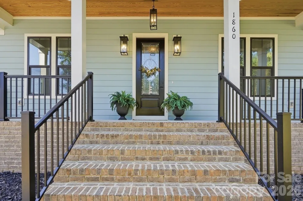 1860 Twin Lakes Road Rock Hill, SC 29732