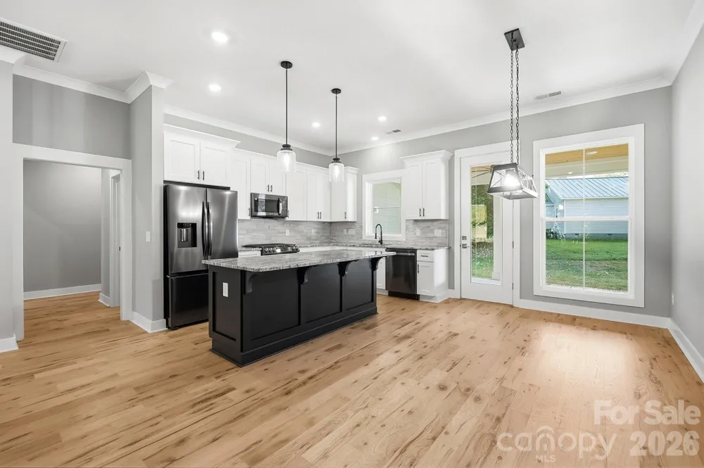 1860 Twin Lakes Road Rock Hill, SC 29732
