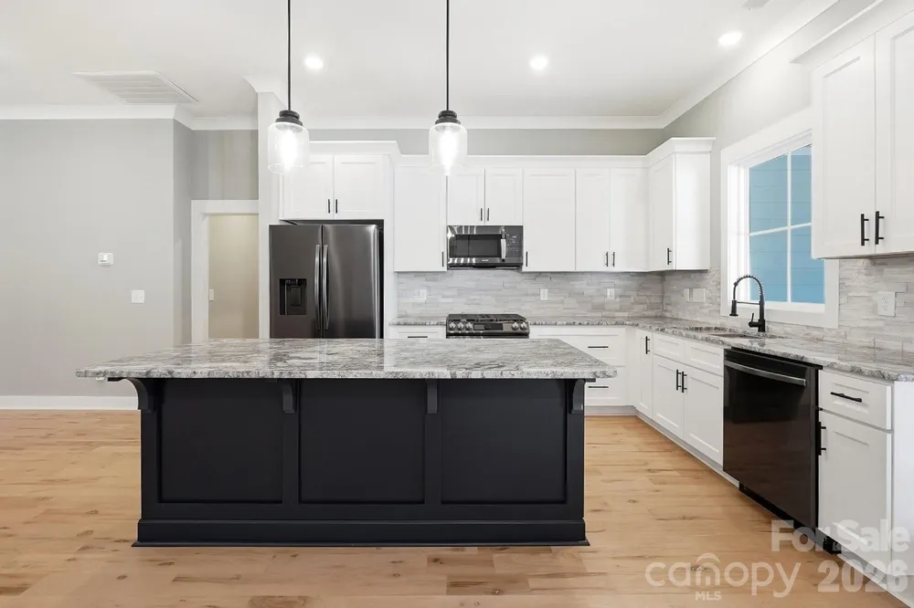1860 Twin Lakes Road Rock Hill, SC 29732