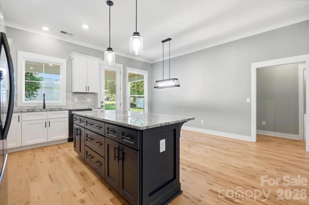 1860 Twin Lakes Road Rock Hill, SC 29732