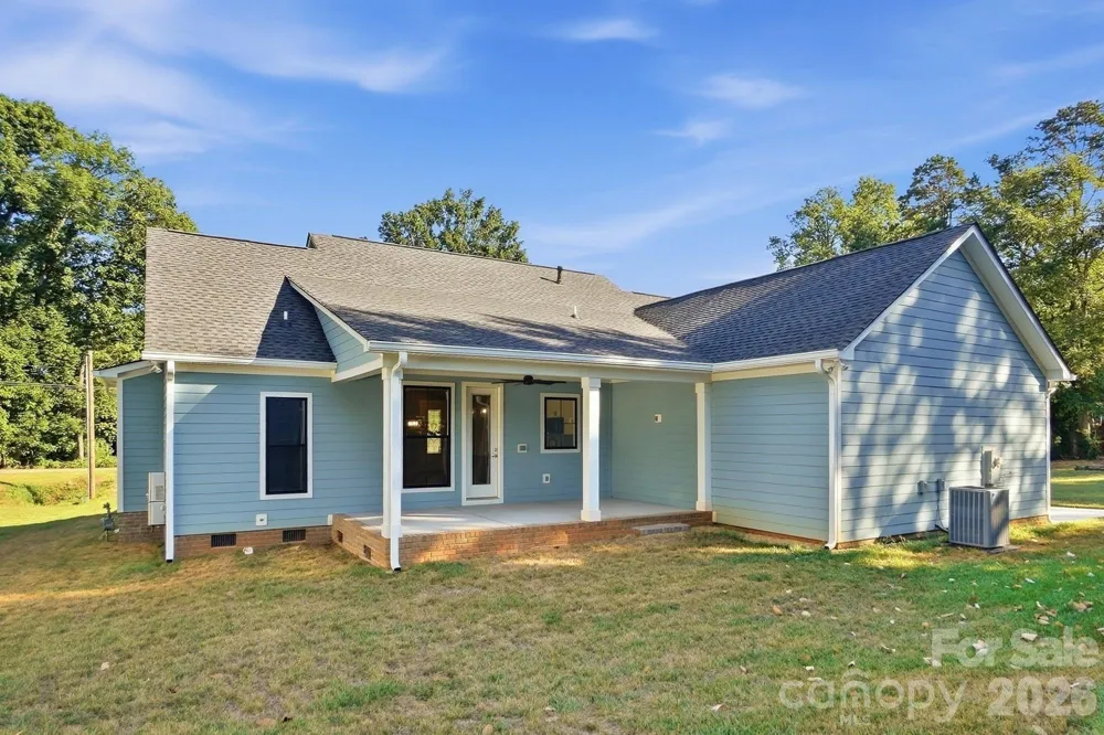 1860 Twin Lakes Road Rock Hill, SC 29732