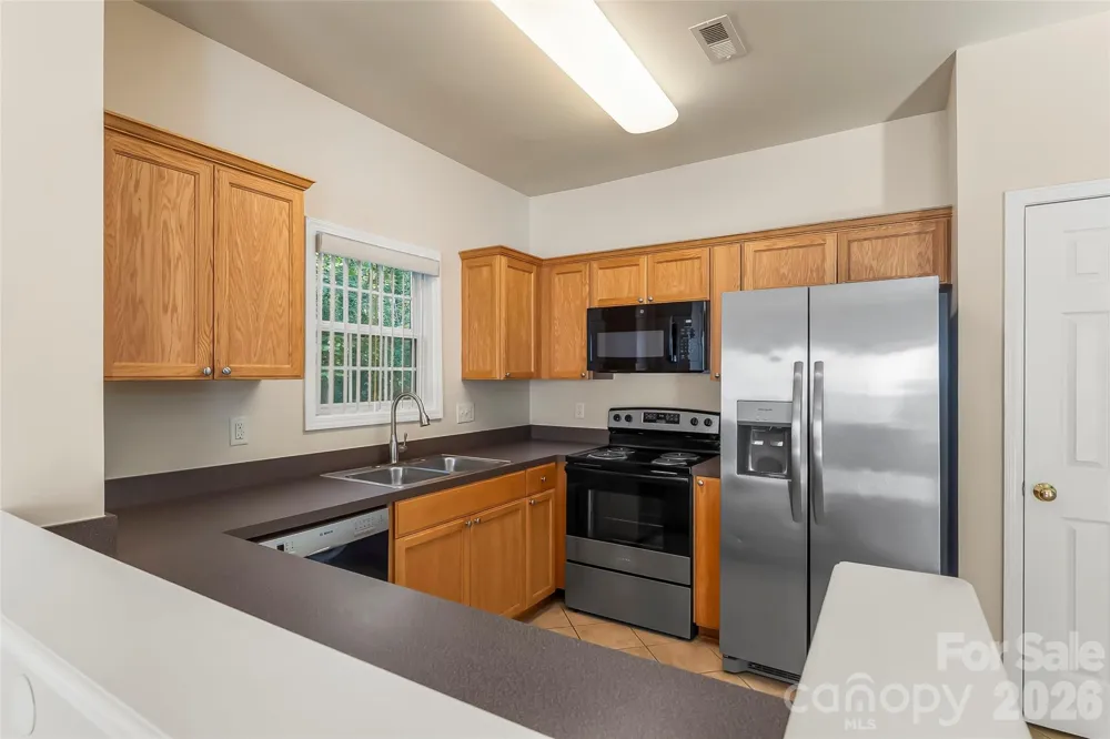 1360 21st Avenue NE Hickory, NC 28601