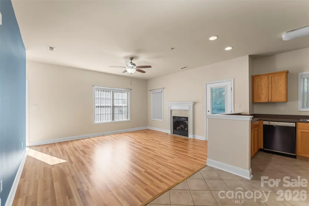 1360 21st Avenue NE Hickory, NC 28601