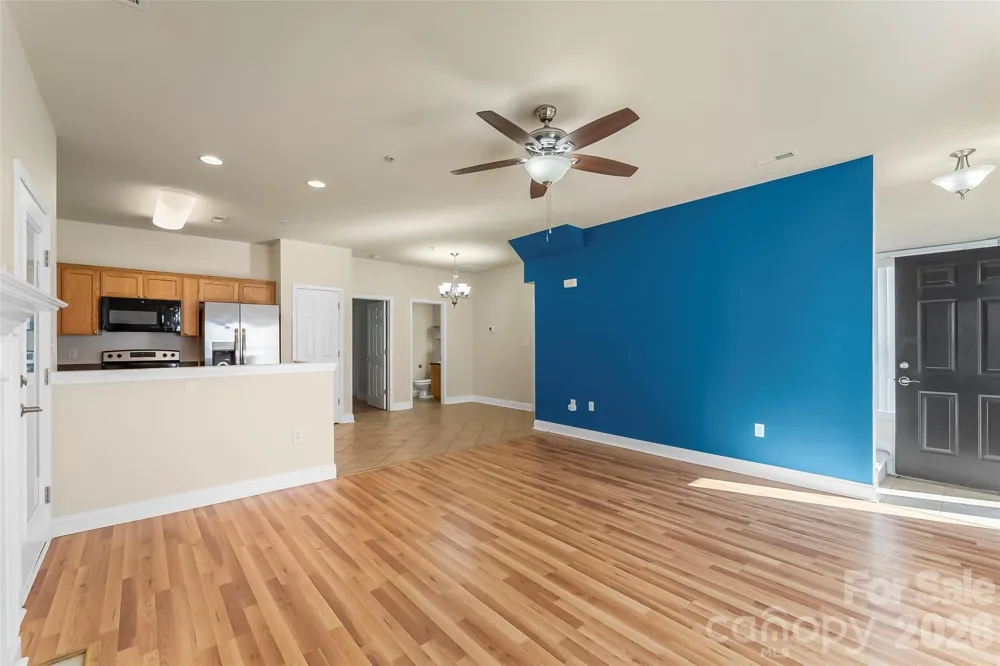 1360 21st Avenue NE Hickory, NC 28601