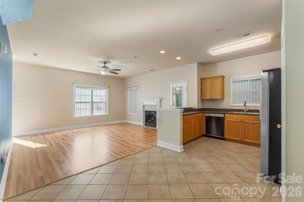 1360 21st Avenue NE Hickory, NC 28601