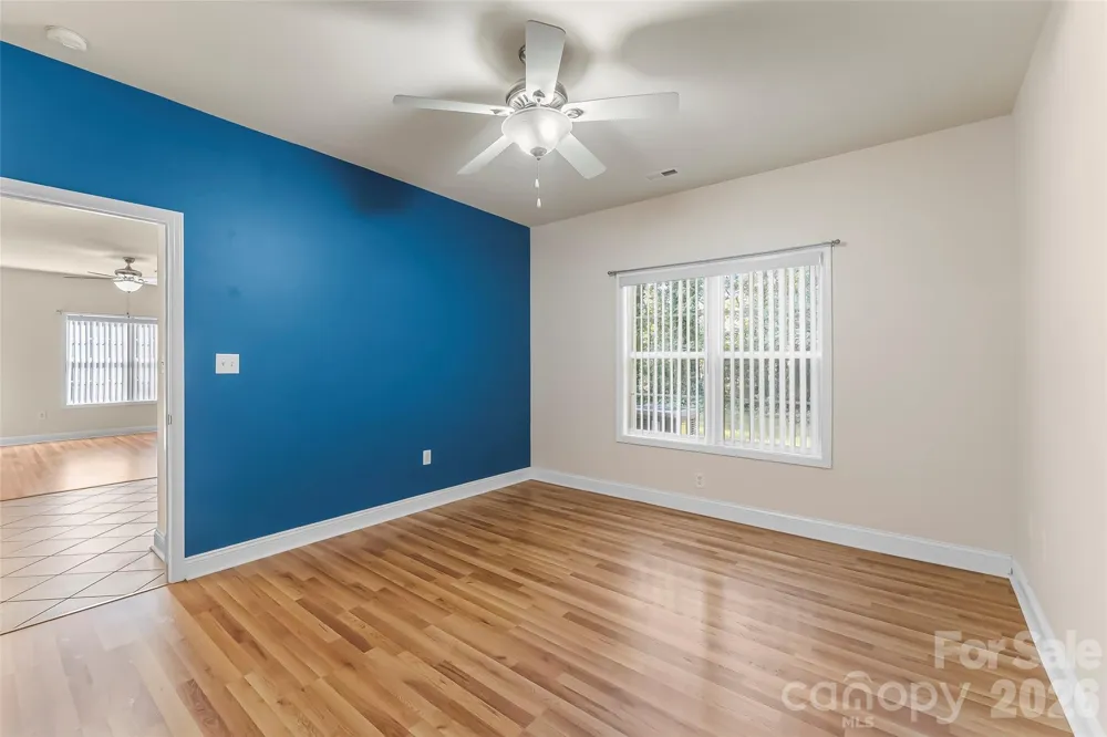 1360 21st Avenue NE Hickory, NC 28601