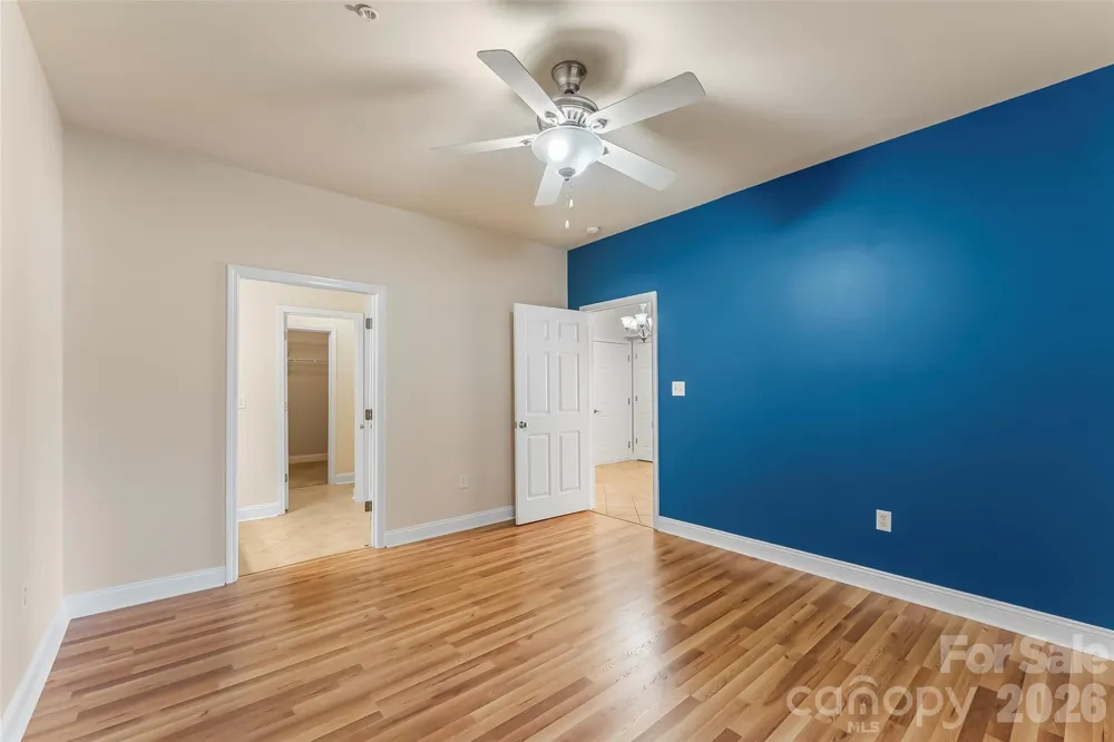 1360 21st Avenue NE Hickory, NC 28601