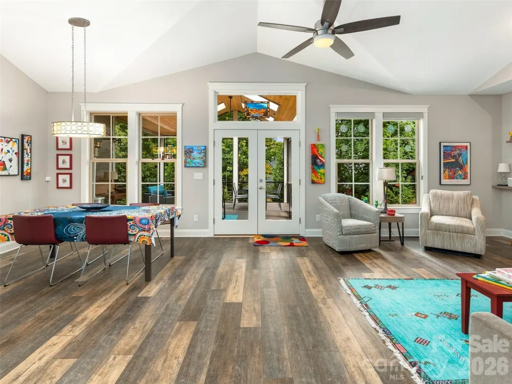 40 Buckhorn Gap Road Biltmore Lake, NC 28715
