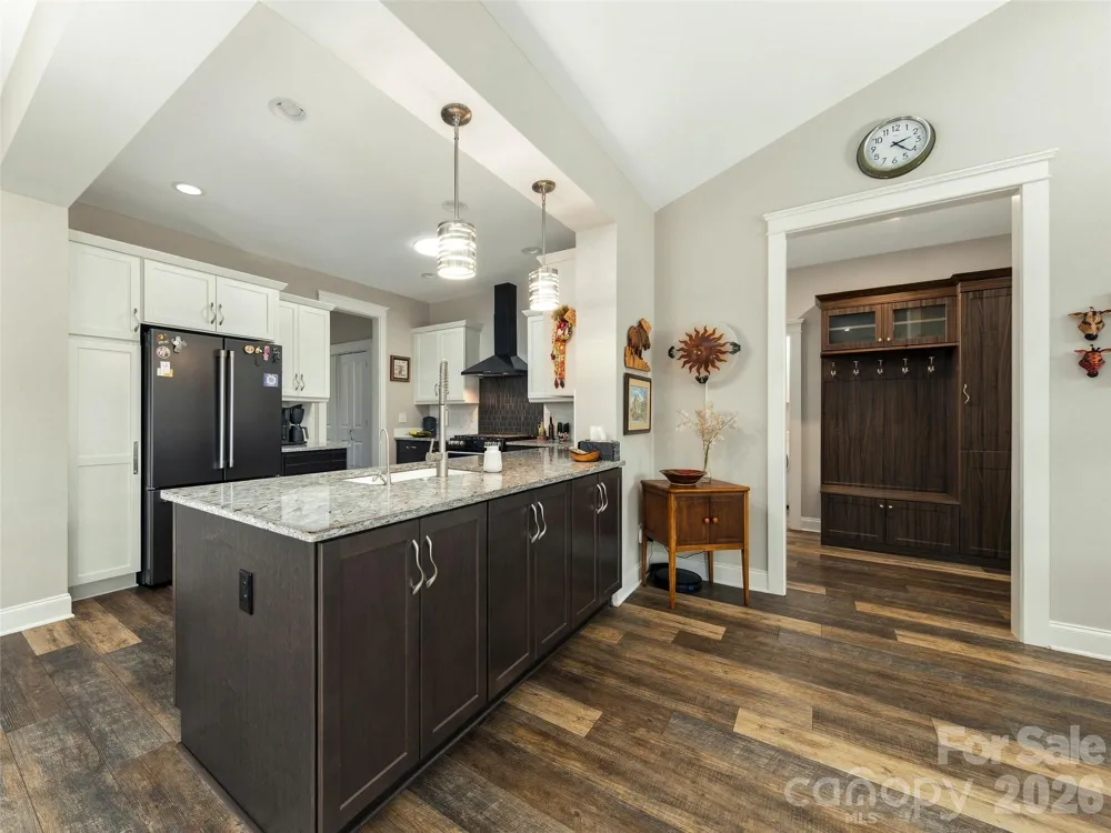40 Buckhorn Gap Road Biltmore Lake, NC 28715