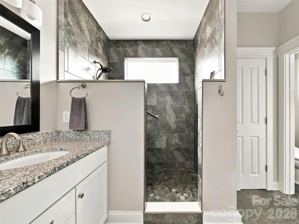 40 Buckhorn Gap Road Biltmore Lake, NC 28715