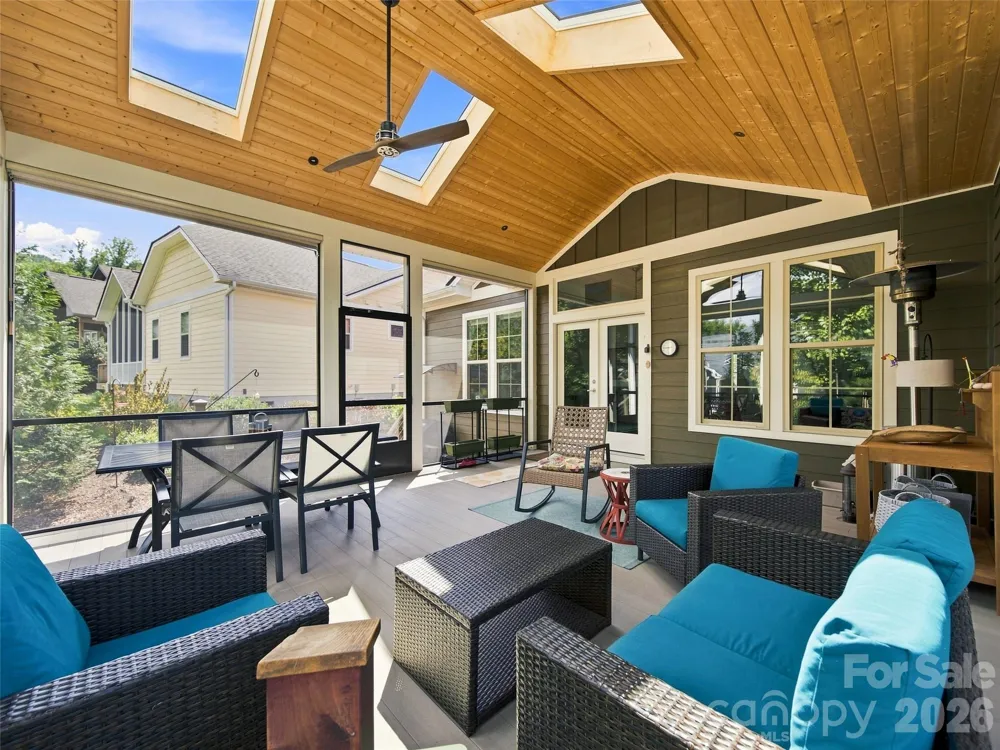 40 Buckhorn Gap Road Biltmore Lake, NC 28715