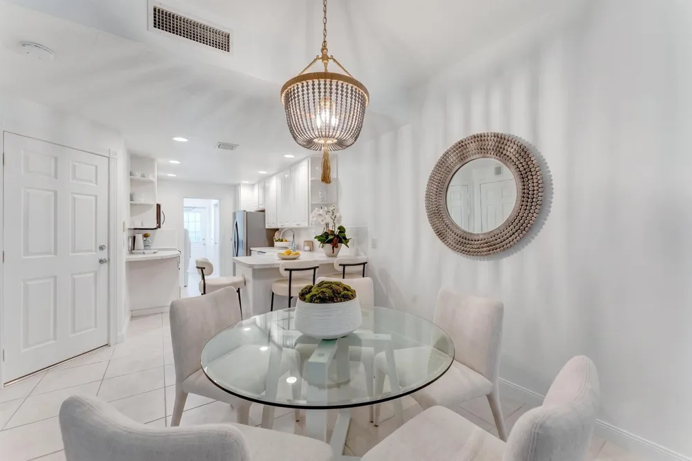 3049 E Community Drive Jupiter, FL 33458