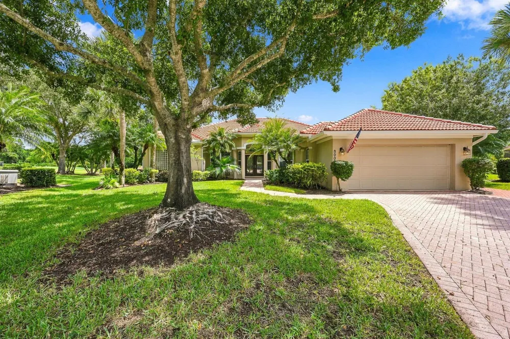 8008 Links Way Port St. Lucie, FL 34986