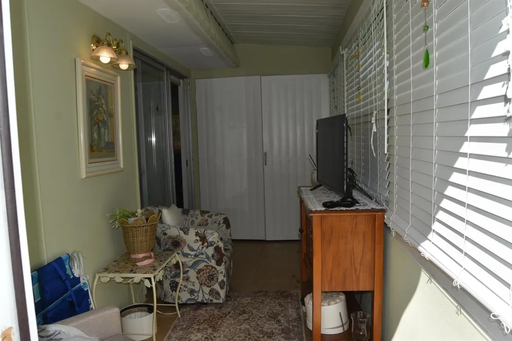 75 WATERFORD D Delray Beach, FL 33446