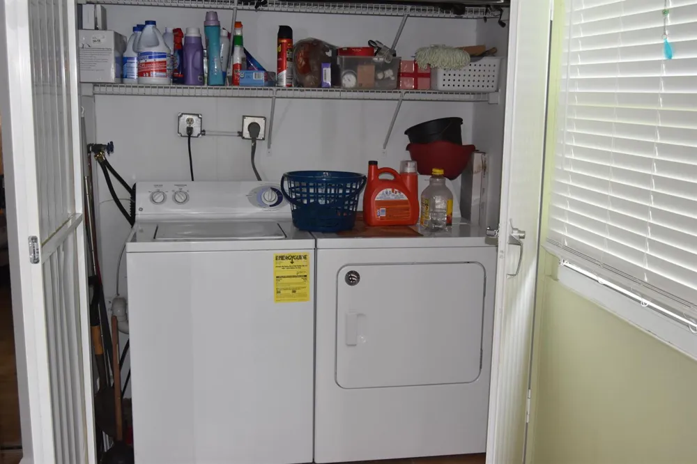 75 WATERFORD D Delray Beach, FL 33446